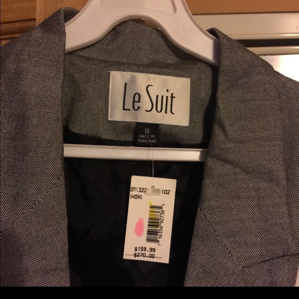 Brand new women suit jacket